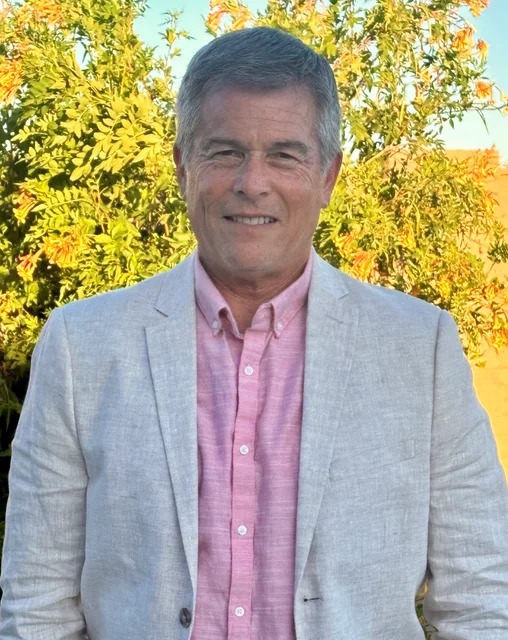 Mr. Alexander Steele, ASA appraiser or business image
