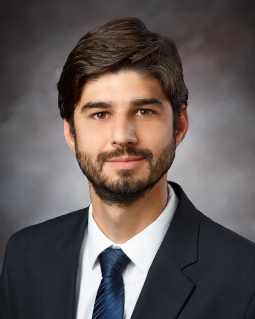 Mr. Guilherme Zuaneti, ASA appraiser or business image