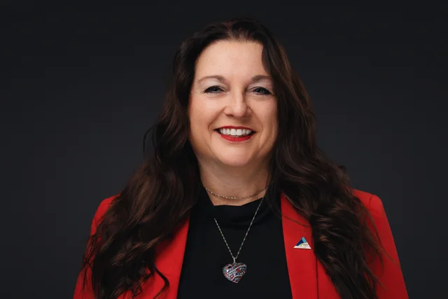 Ms. Lisa M. Meinczinger-Gulden, ASA appraiser or business image