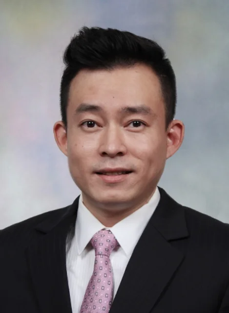 Mr. Po Hung, ASA appraiser or business image