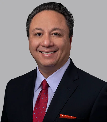 Mr. Fernando Sosa, ASA appraiser or business image