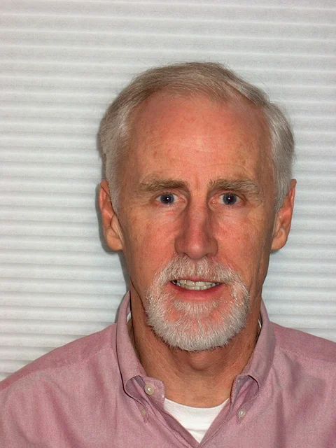 Mr. Peter L. Becket, ASA, ARM appraiser or business image
