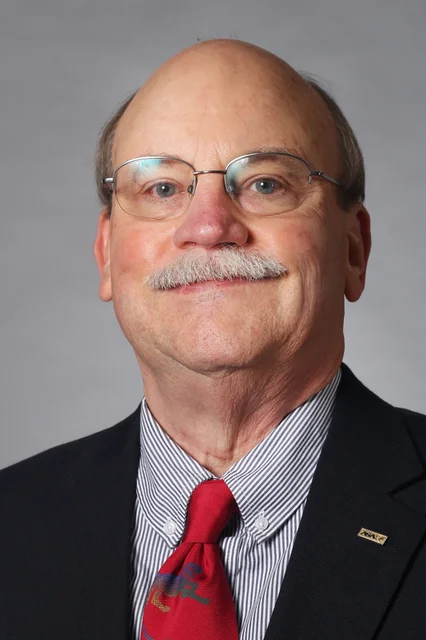 Mr. David R. Doering, FASA, IFA appraiser or business image