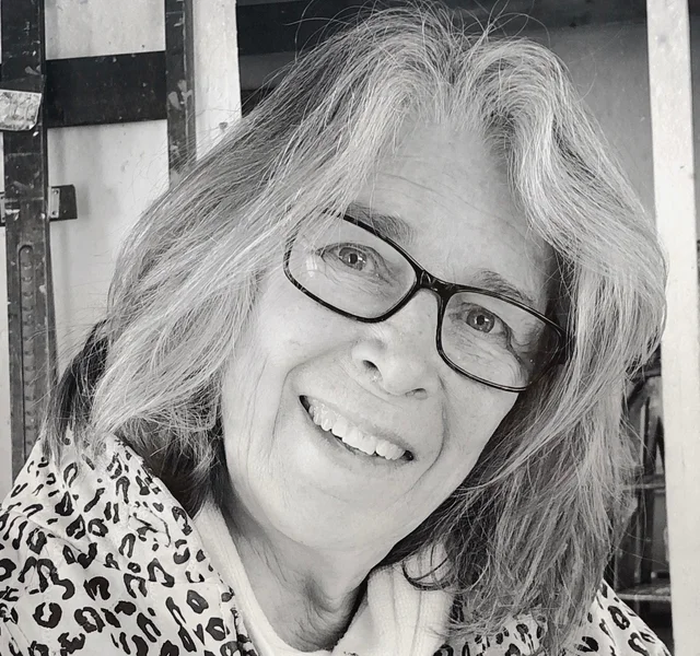 Ms. Barbara J. Sussman, AM appraiser or business image