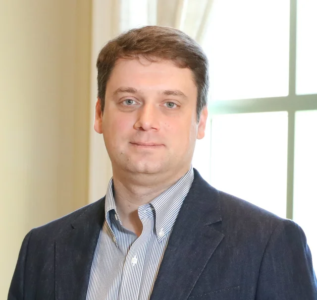 Mr. Oleksandr Ushchapovskyi, ASA appraiser or business image