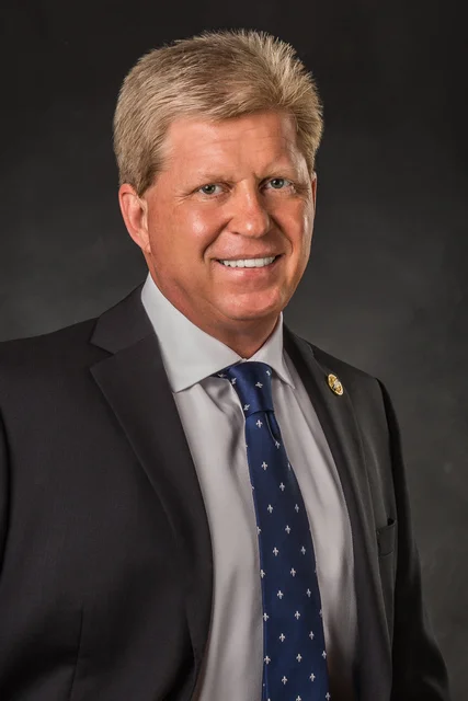 Mr. Larry G. Sage, ASA appraiser or business image
