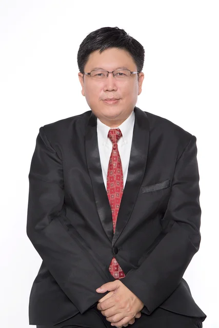 Mr. Albert Tan Tiong Heng, AM appraiser or business image