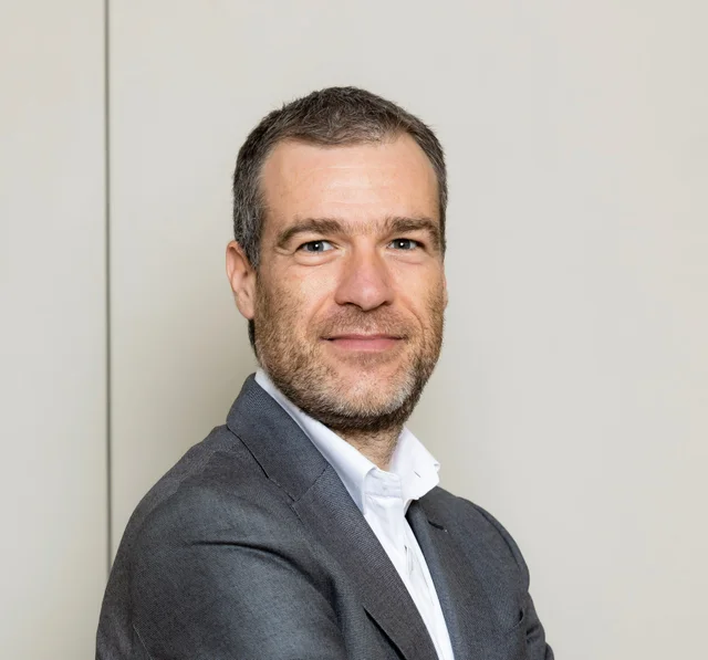 Mr. Péter Harbula, ASA appraiser or business image