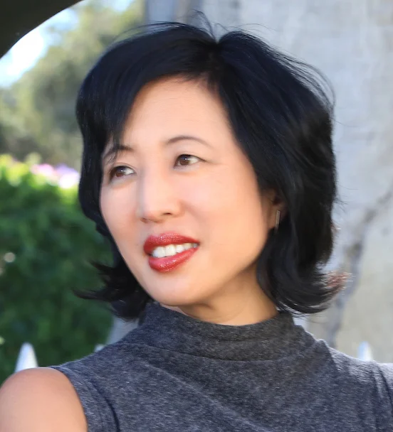 Ms. Lily Yu appraiser or business image