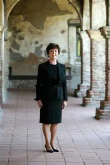 Ms. Yvonne M. Karn, ASA appraiser or business image