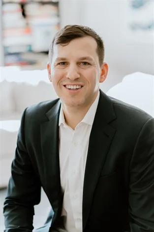 Adam M Green appraiser or business image