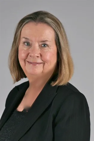 Dorothy I Long appraiser or business image
