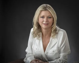 Lorie Hart appraiser or business image