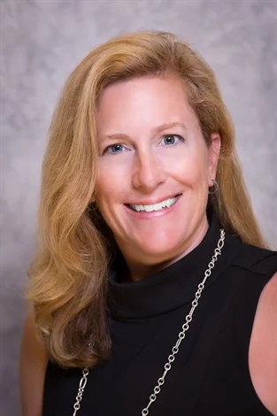 Lynn Roberts appraiser or business image