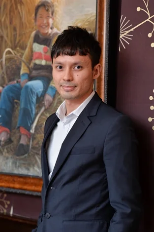 Khadinn Khan appraiser or business image